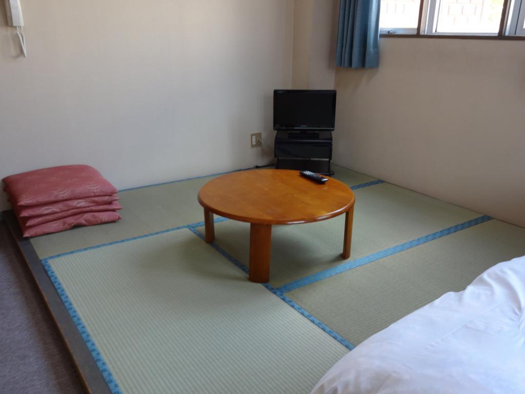 Oomukou Ryokan Hakuba Rum bild