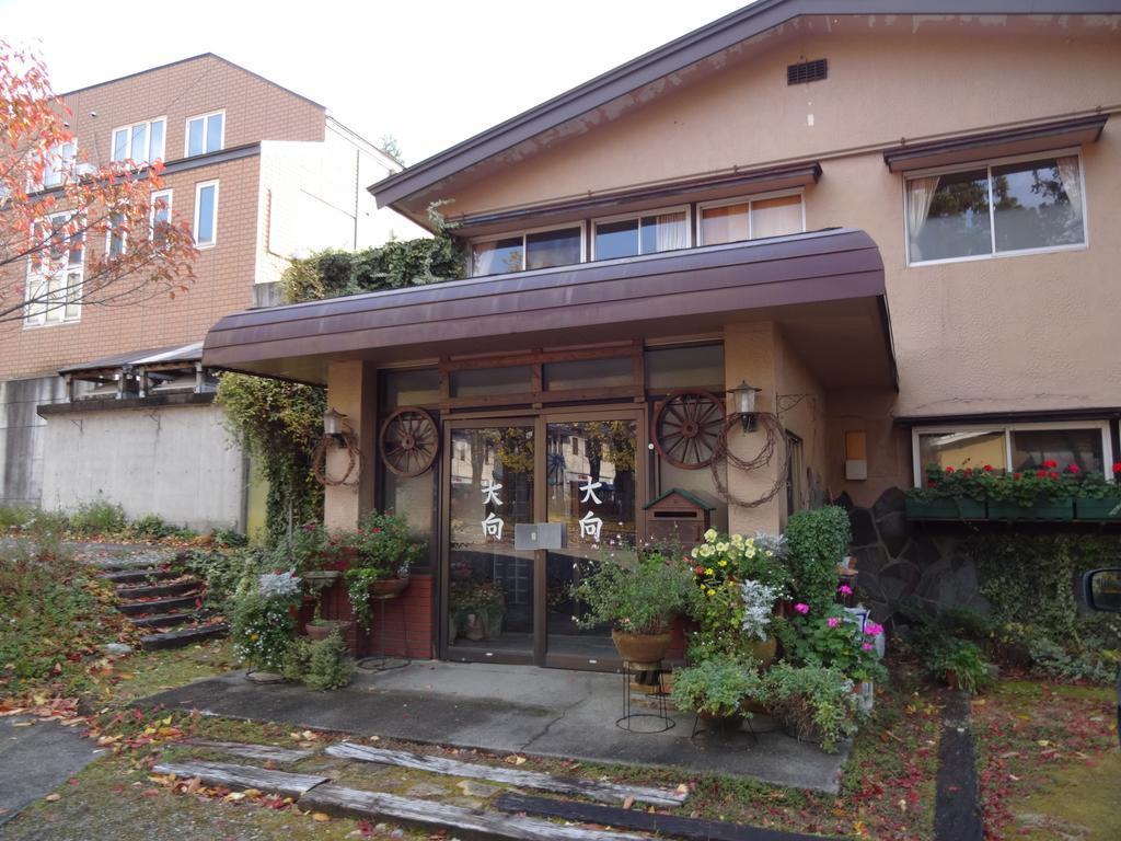 Oomukou Ryokan Hakuba Exteriör bild