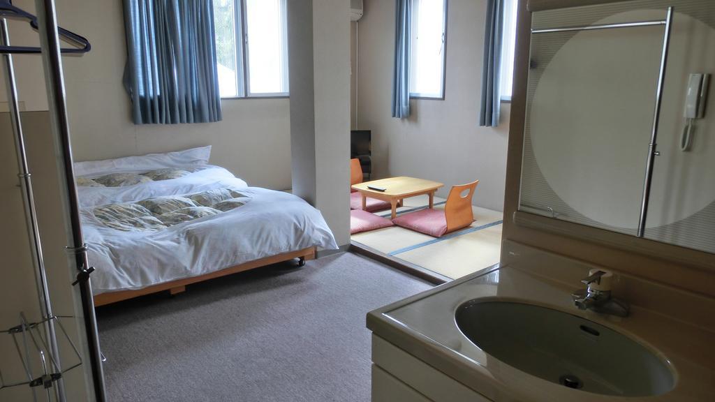 Oomukou Ryokan Hakuba Exteriör bild